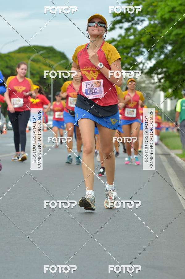 Buy your photos of the eventCorrida Mulher-Maravilha - Bras�lia on Fotop