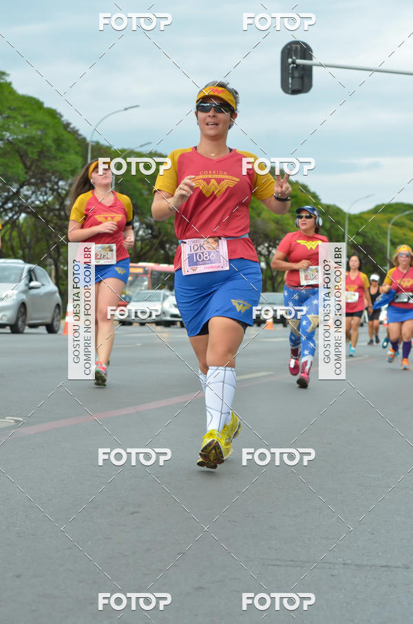 Buy your photos of the eventCorrida Mulher-Maravilha - Bras�lia on Fotop