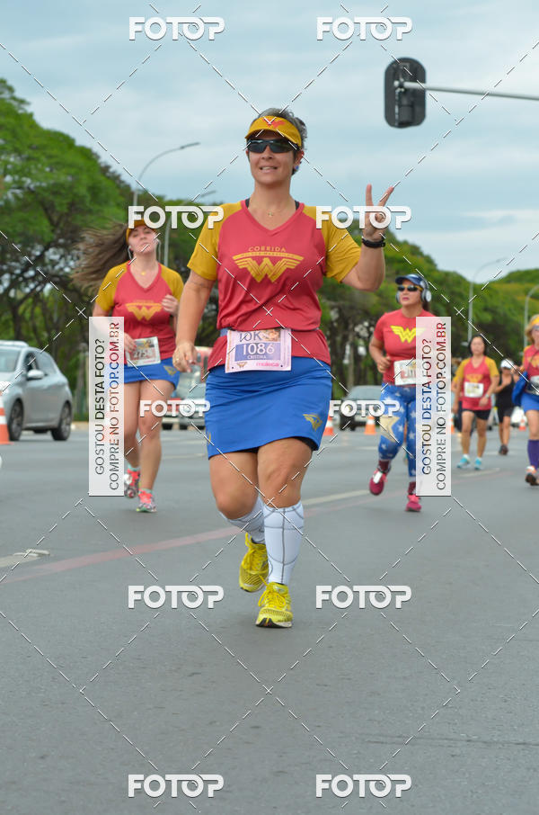 Buy your photos of the eventCorrida Mulher-Maravilha - Bras�lia on Fotop
