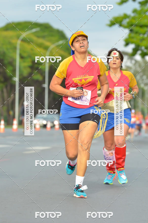 Achetez vos photos de l'vnementCorrida Mulher-Maravilha - Braslia sur Fotop