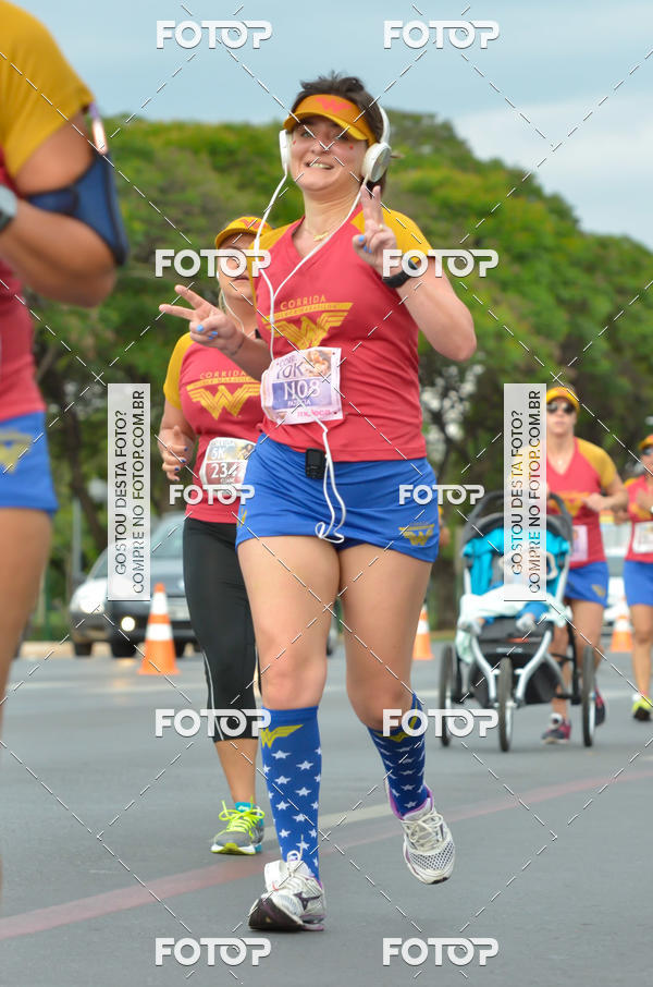 Buy your photos of the eventCorrida Mulher-Maravilha - Bras�lia on Fotop