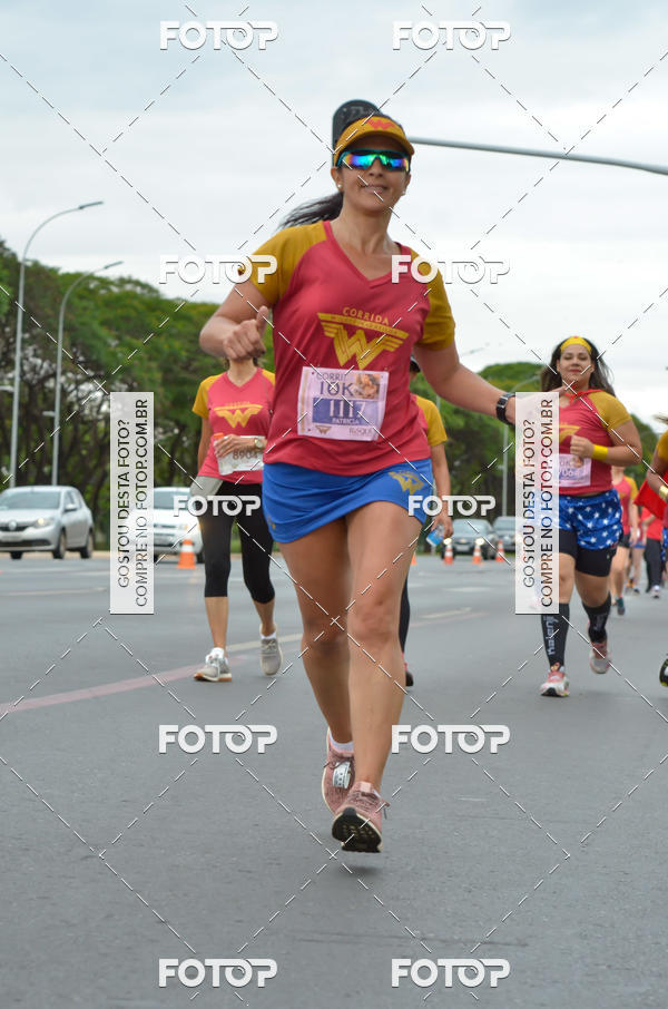 Buy your photos of the eventCorrida Mulher-Maravilha - Bras�lia on Fotop