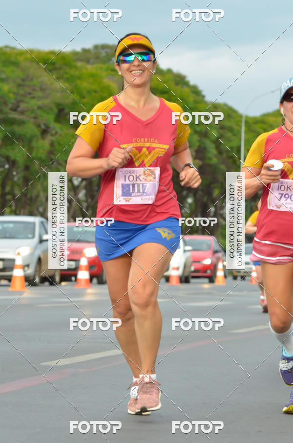 Achetez vos photos de l'vnementCorrida Mulher-Maravilha - Braslia sur Fotop