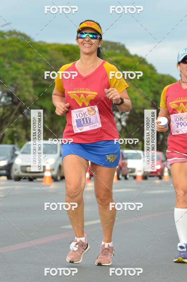 Achetez vos photos de l'vnementCorrida Mulher-Maravilha - Braslia sur Fotop