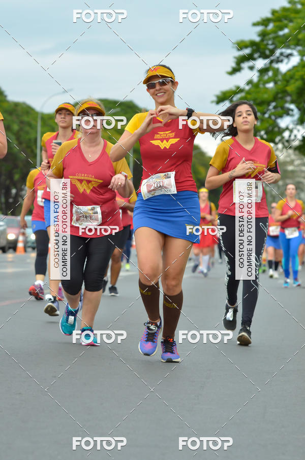 Buy your photos of the eventCorrida Mulher-Maravilha - Bras�lia on Fotop