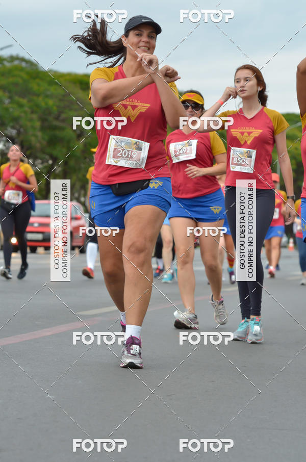 Compre suas fotos do eventoCorrida Mulher-Maravilha - Braslia no Fotop