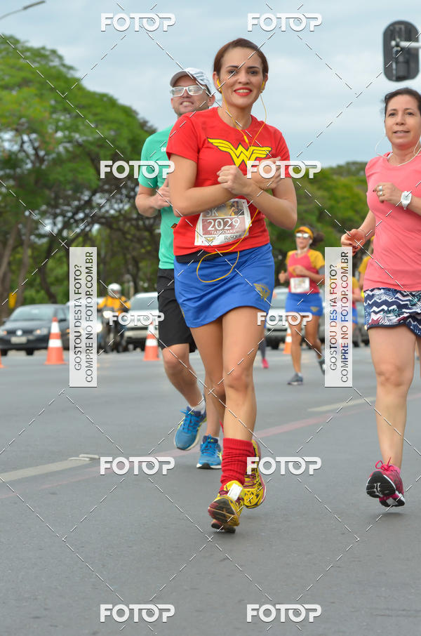 Buy your photos of the eventCorrida Mulher-Maravilha - Bras�lia on Fotop