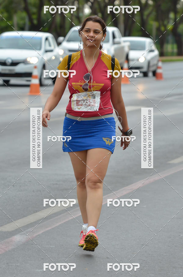 Buy your photos of the eventCorrida Mulher-Maravilha - Bras�lia on Fotop