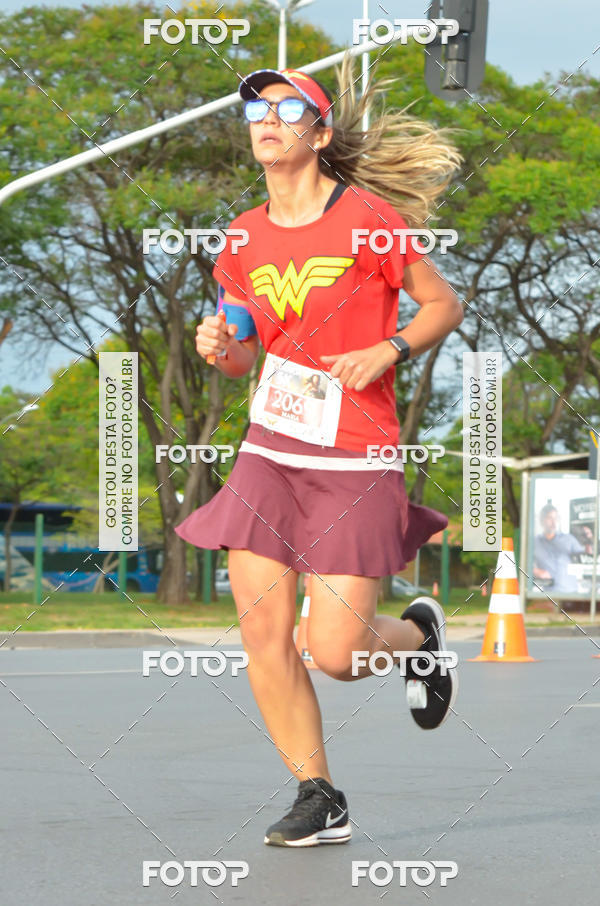 Buy your photos of the eventCorrida Mulher-Maravilha - Bras�lia on Fotop