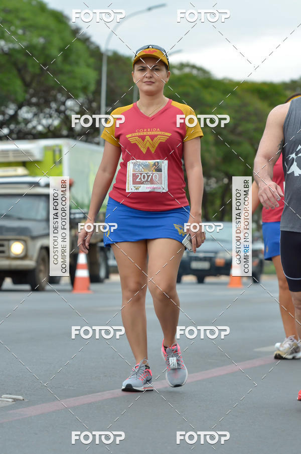 Buy your photos of the eventCorrida Mulher-Maravilha - Bras�lia on Fotop