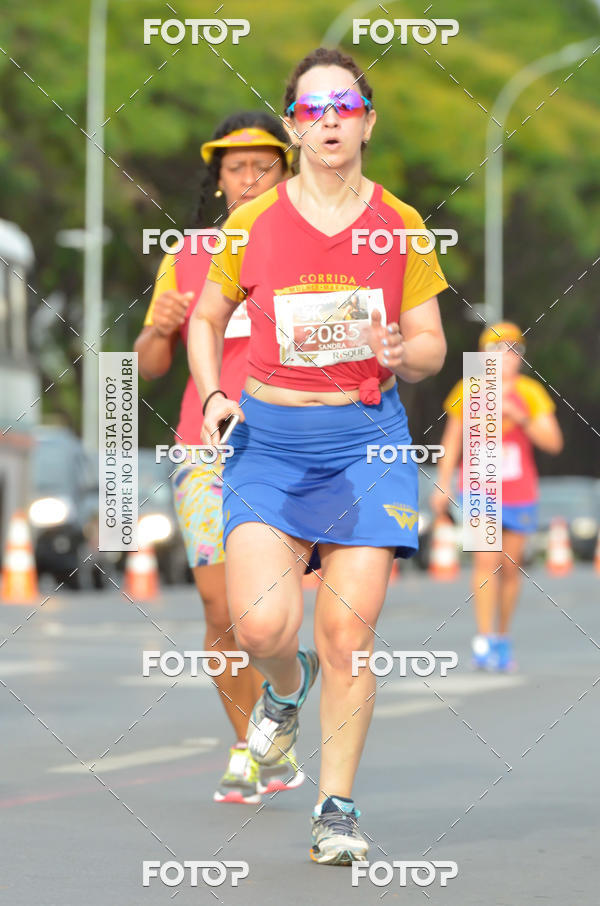 Achetez vos photos de l'vnementCorrida Mulher-Maravilha - Braslia sur Fotop