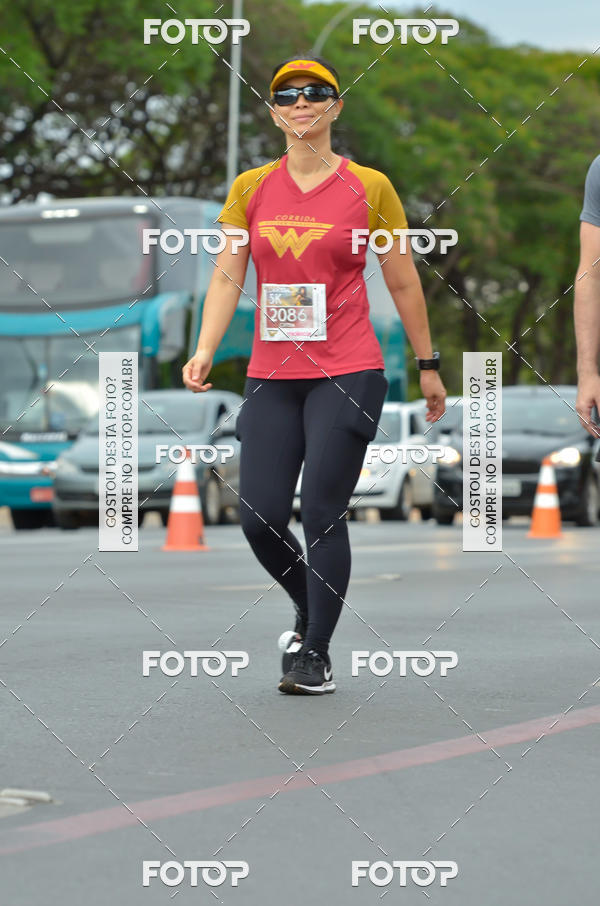 Buy your photos of the eventCorrida Mulher-Maravilha - Bras�lia on Fotop
