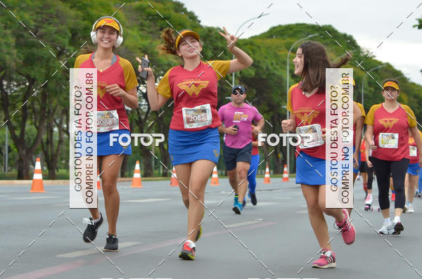 Buy your photos of the eventCorrida Mulher-Maravilha - Bras�lia on Fotop