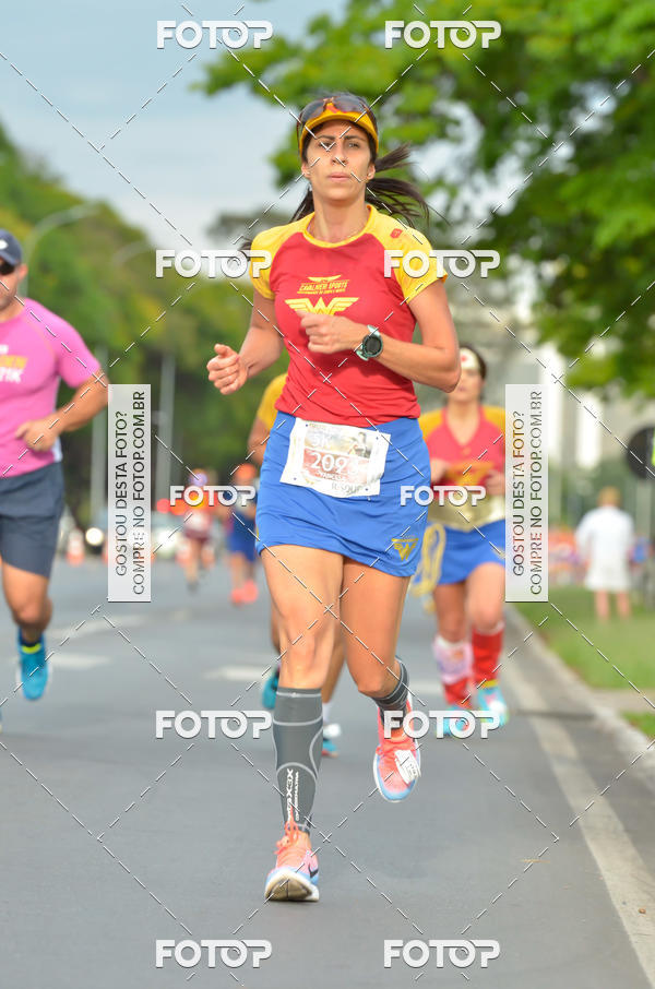 Buy your photos of the eventCorrida Mulher-Maravilha - Bras�lia on Fotop