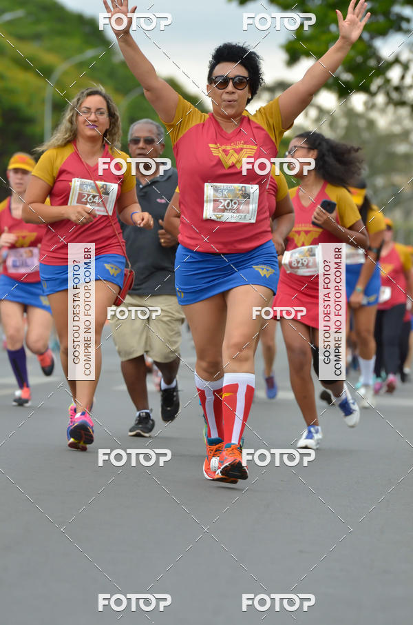 Compra tus fotos del eventoCorrida Mulher-Maravilha - Bras�lia En Fotop