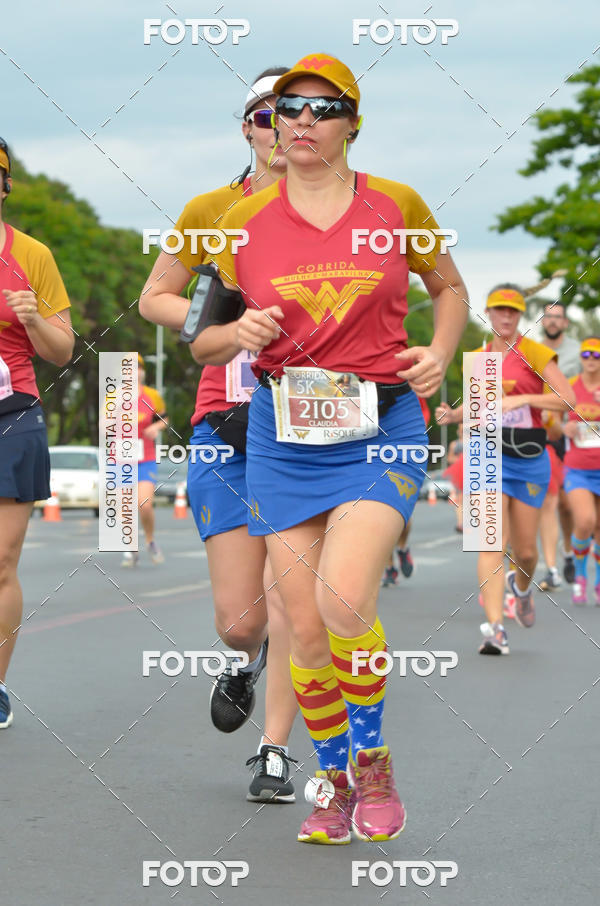 Buy your photos of the eventCorrida Mulher-Maravilha - Bras�lia on Fotop