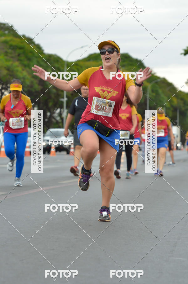 Buy your photos of the eventCorrida Mulher-Maravilha - Bras�lia on Fotop