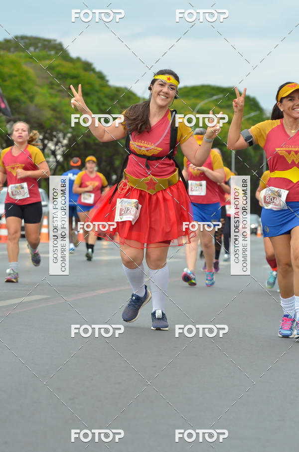 Buy your photos of the eventCorrida Mulher-Maravilha - Bras�lia on Fotop