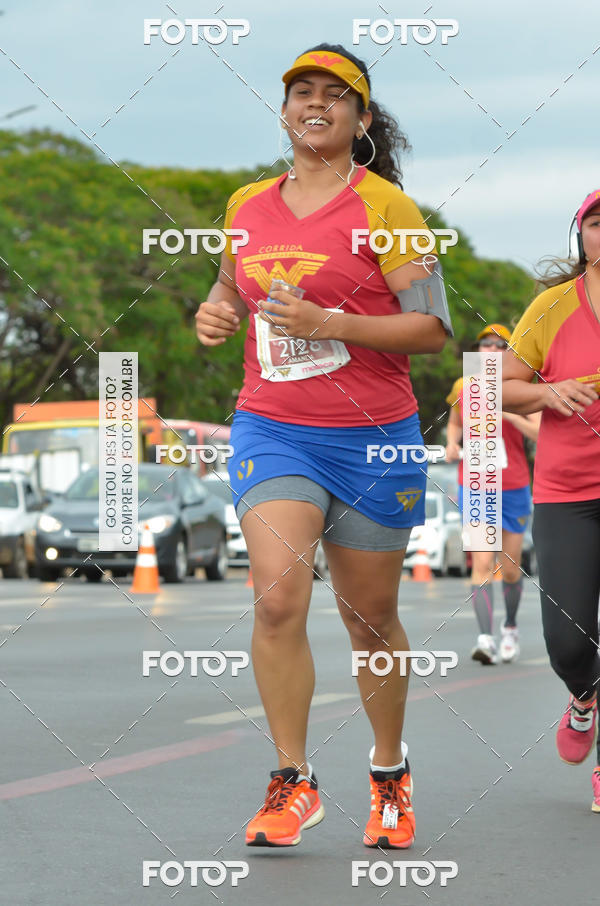 Buy your photos of the eventCorrida Mulher-Maravilha - Bras�lia on Fotop