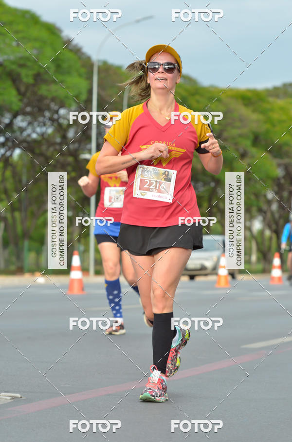 Buy your photos of the eventCorrida Mulher-Maravilha - Bras�lia on Fotop
