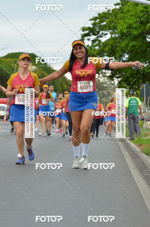 Buy your photos of the eventCorrida Mulher-Maravilha - Bras�lia on Fotop