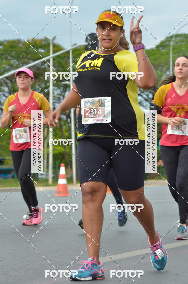 Buy your photos of the eventCorrida Mulher-Maravilha - Bras�lia on Fotop