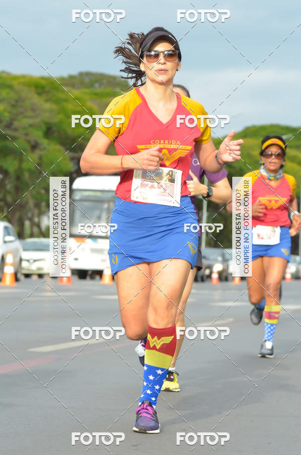 Buy your photos of the eventCorrida Mulher-Maravilha - Bras�lia on Fotop