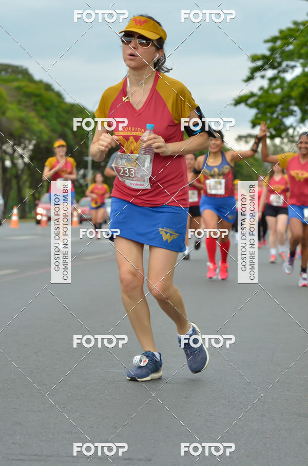 Buy your photos of the eventCorrida Mulher-Maravilha - Bras�lia on Fotop