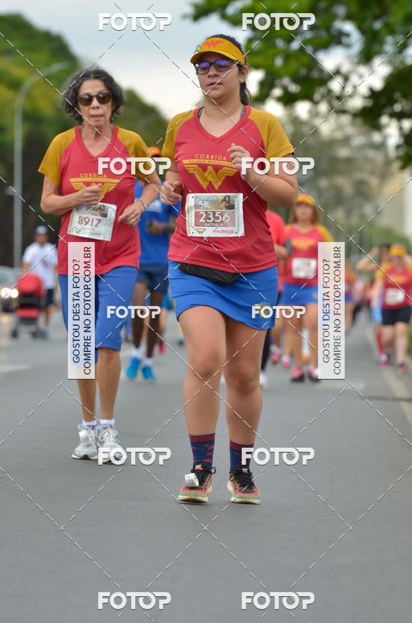 Buy your photos of the eventCorrida Mulher-Maravilha - Bras�lia on Fotop