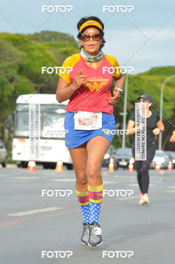 Buy your photos of the eventCorrida Mulher-Maravilha - Bras�lia on Fotop