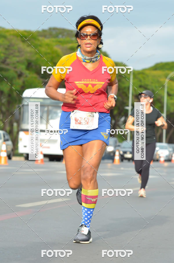 Buy your photos of the eventCorrida Mulher-Maravilha - Bras�lia on Fotop