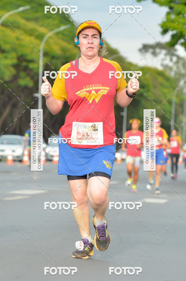 Buy your photos of the eventCorrida Mulher-Maravilha - Bras�lia on Fotop