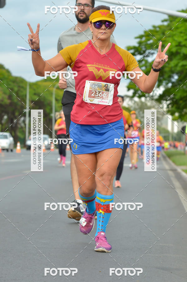 Buy your photos of the eventCorrida Mulher-Maravilha - Bras�lia on Fotop