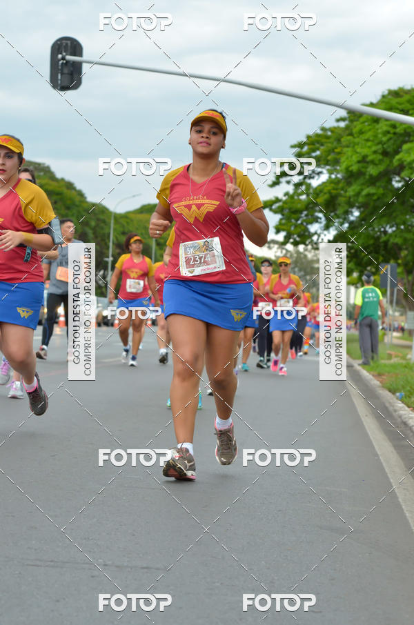 Buy your photos of the eventCorrida Mulher-Maravilha - Bras�lia on Fotop