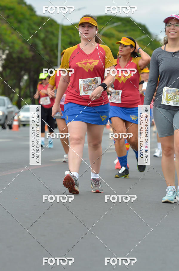 Buy your photos of the eventCorrida Mulher-Maravilha - Bras�lia on Fotop