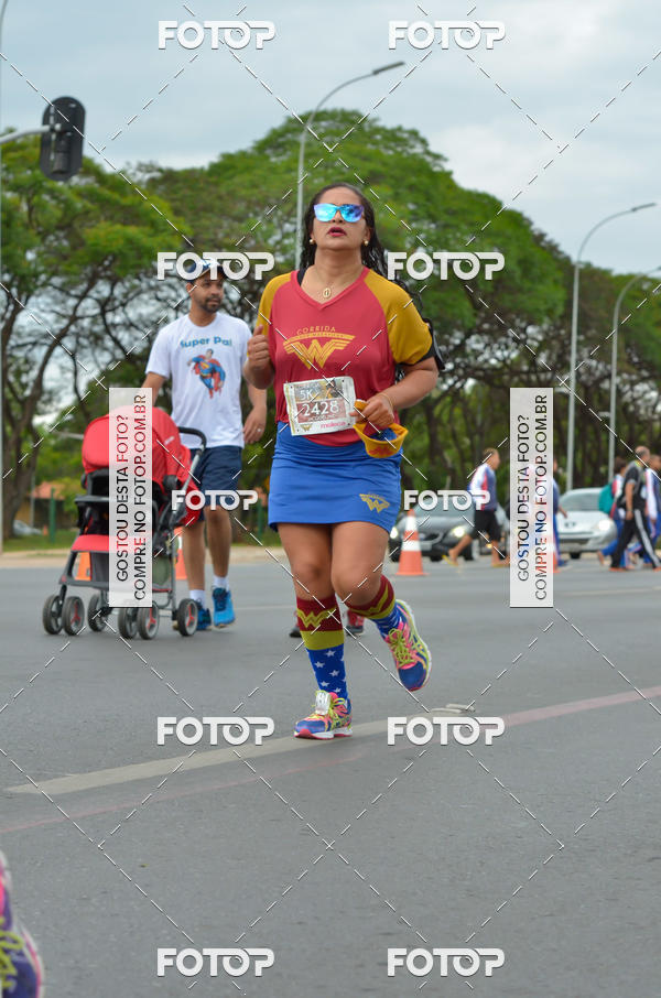 Buy your photos of the eventCorrida Mulher-Maravilha - Bras�lia on Fotop