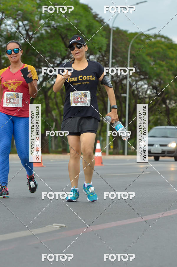 Buy your photos of the eventCorrida Mulher-Maravilha - Bras�lia on Fotop