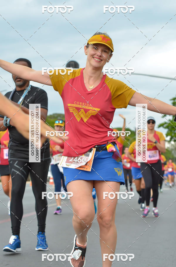 Buy your photos of the eventCorrida Mulher-Maravilha - Bras�lia on Fotop