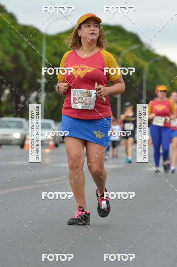 Buy your photos of the eventCorrida Mulher-Maravilha - Bras�lia on Fotop