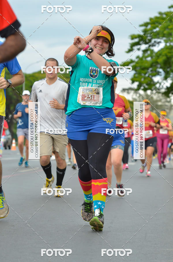 Buy your photos of the eventCorrida Mulher-Maravilha - Bras�lia on Fotop