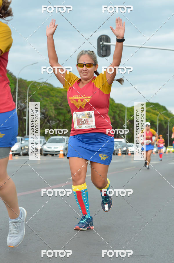 Buy your photos of the eventCorrida Mulher-Maravilha - Bras�lia on Fotop