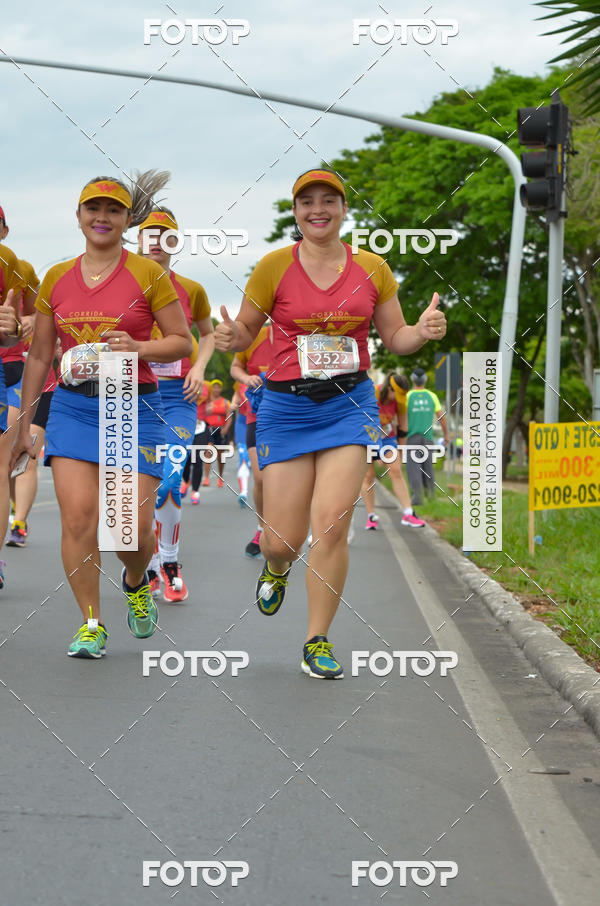 Buy your photos of the eventCorrida Mulher-Maravilha - Bras�lia on Fotop