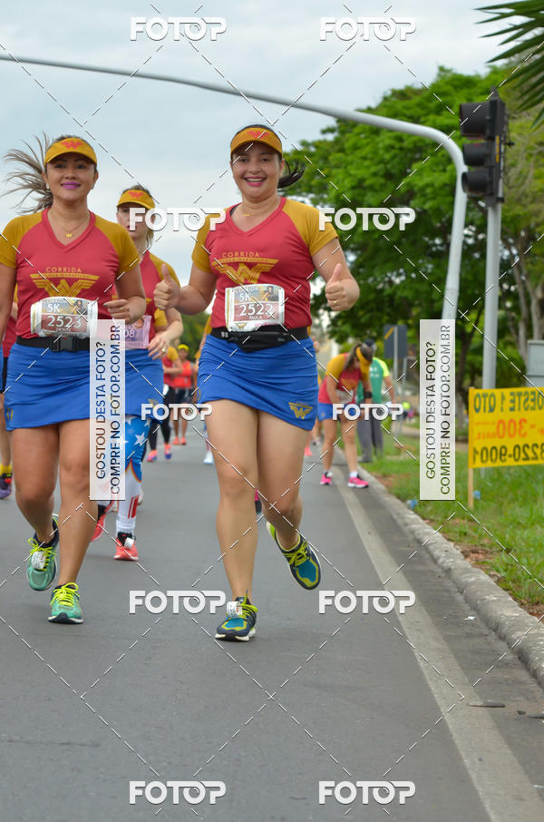 Buy your photos of the eventCorrida Mulher-Maravilha - Bras�lia on Fotop