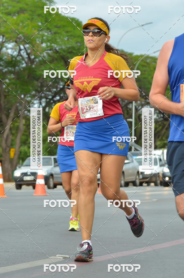 Buy your photos of the eventCorrida Mulher-Maravilha - Bras�lia on Fotop