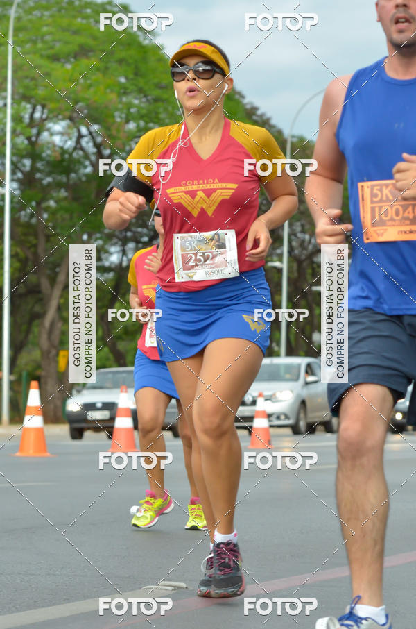 Buy your photos of the eventCorrida Mulher-Maravilha - Bras�lia on Fotop