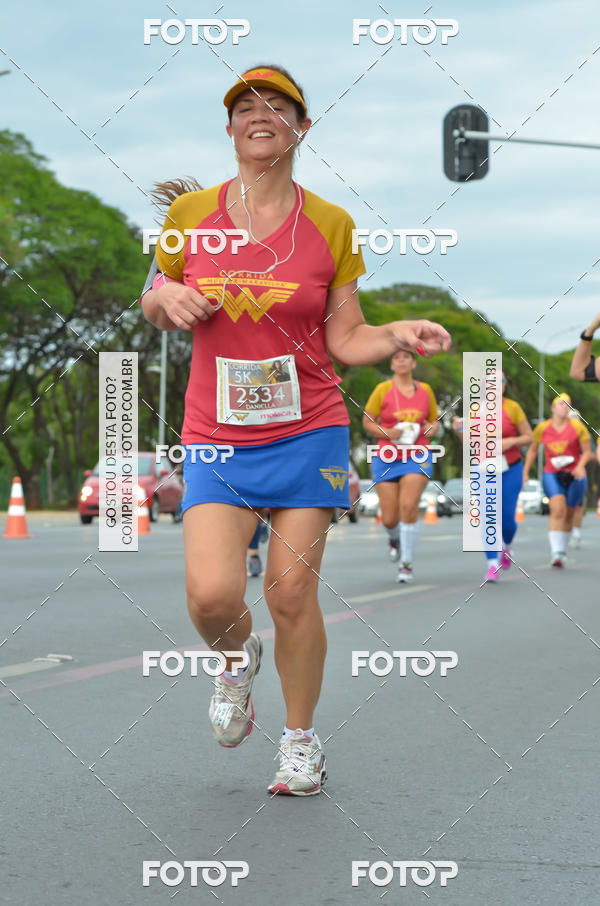 Buy your photos of the eventCorrida Mulher-Maravilha - Bras�lia on Fotop