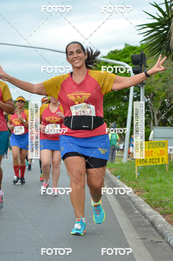 Buy your photos of the eventCorrida Mulher-Maravilha - Bras�lia on Fotop