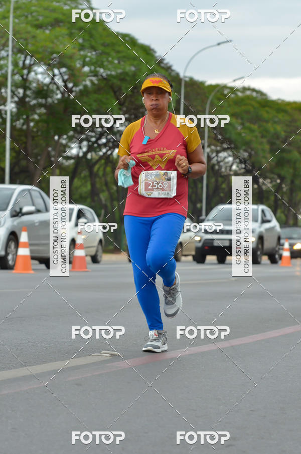 Buy your photos of the eventCorrida Mulher-Maravilha - Bras�lia on Fotop