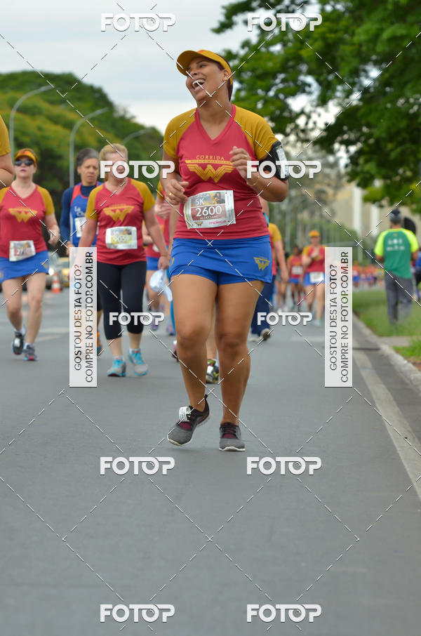 Buy your photos of the eventCorrida Mulher-Maravilha - Bras�lia on Fotop