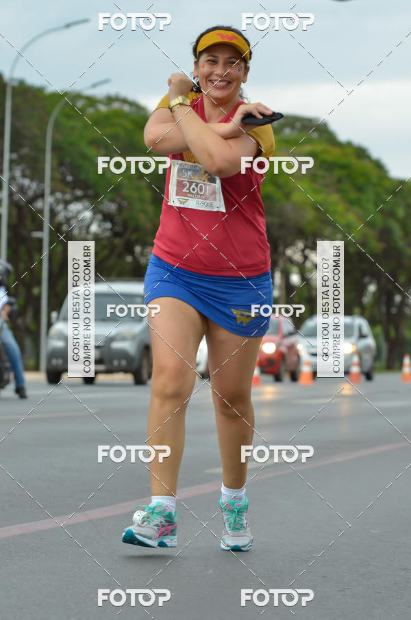 Buy your photos of the eventCorrida Mulher-Maravilha - Bras�lia on Fotop